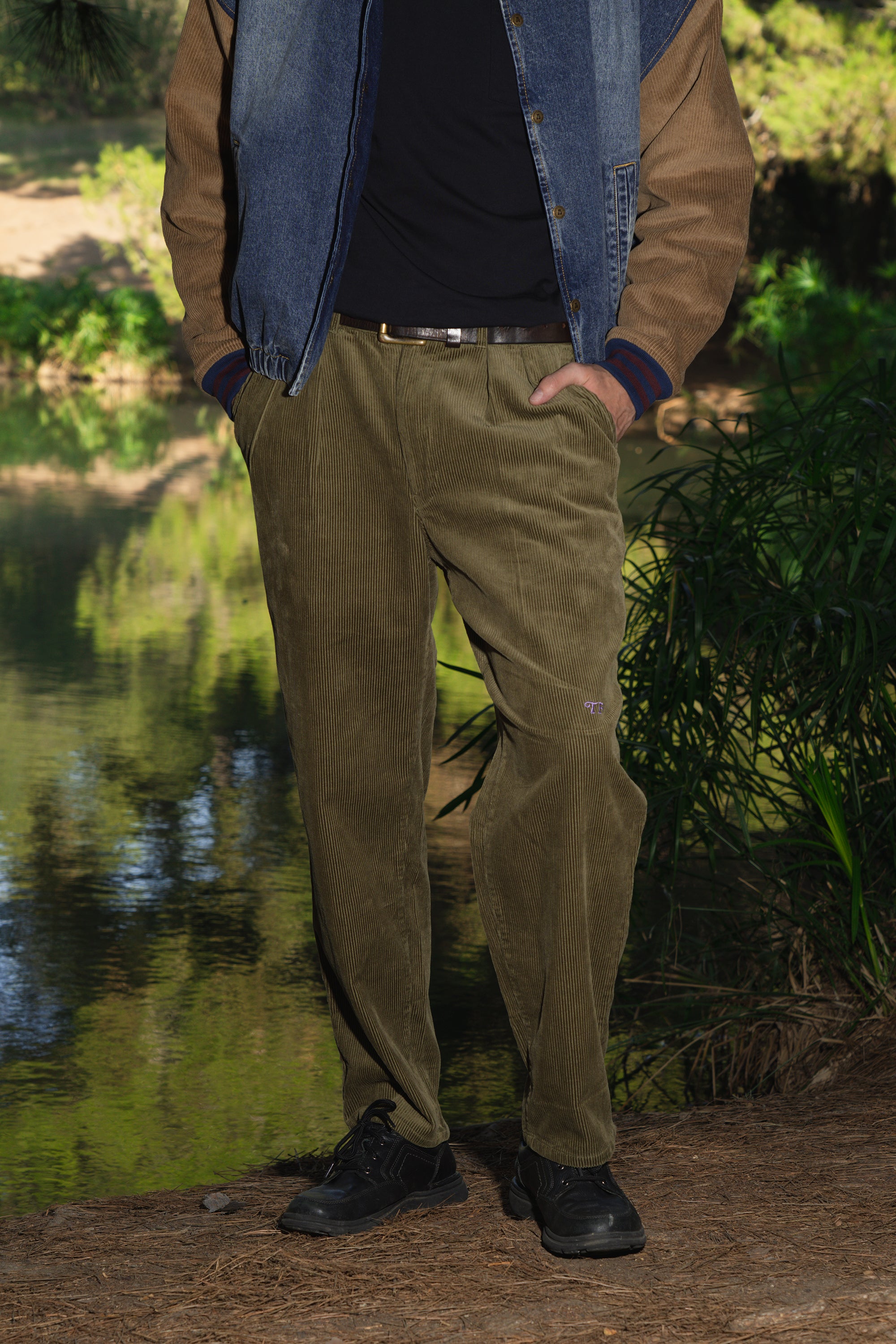 Pleated Corduroy Pant